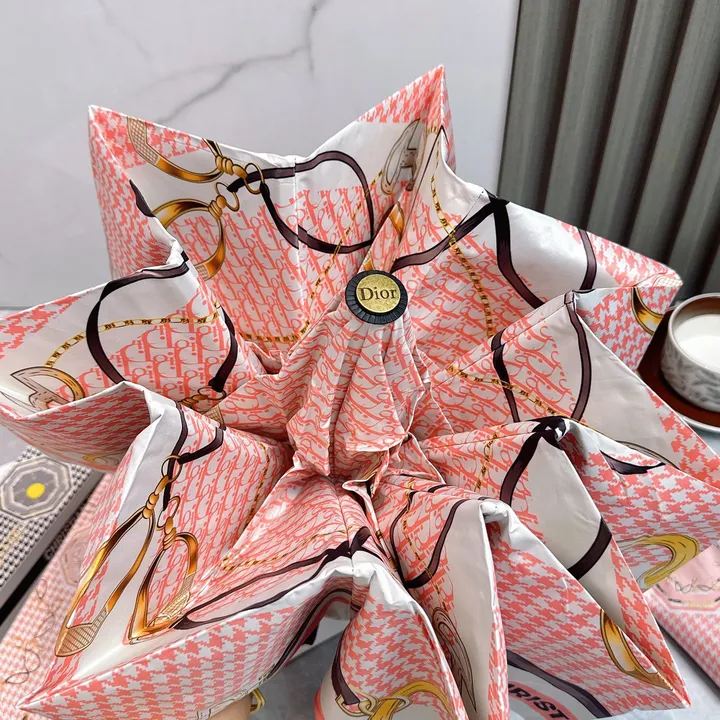 スーパーコピー グッチ 傘