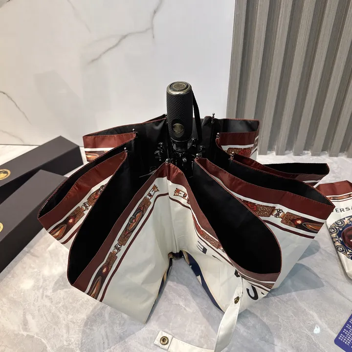 スーパーコピー ヴェルサーチ 傘