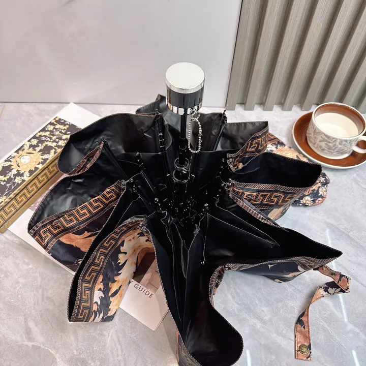 スーパーコピー ヴェルサーチ 傘