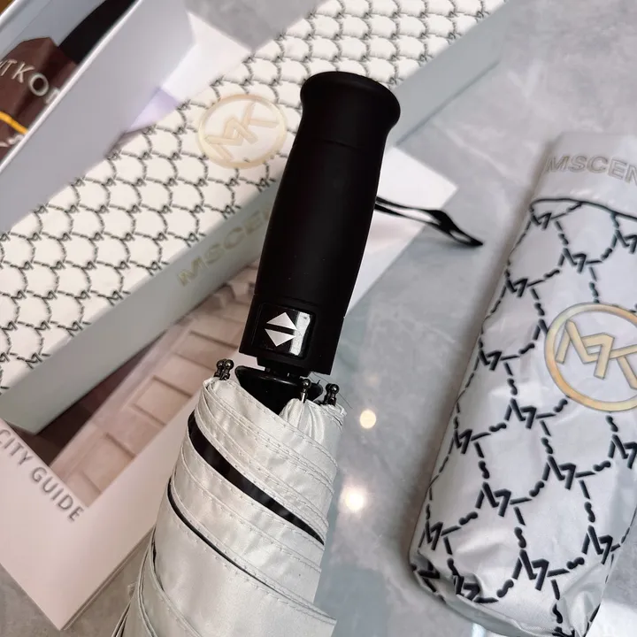 スーパーコピー マイケルコース 傘