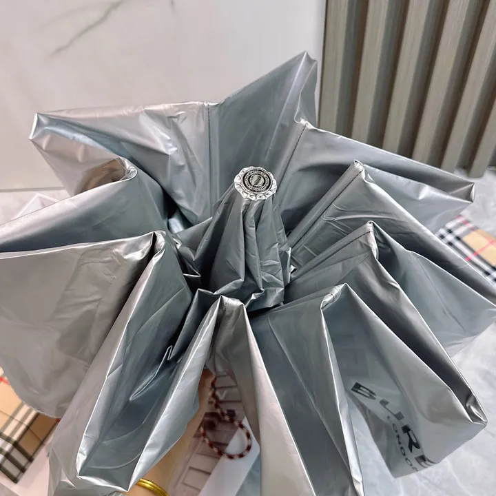 スーパーコピー バーバリー ス 傘