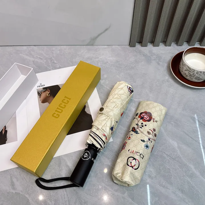 スーパーコピー グッチ 傘