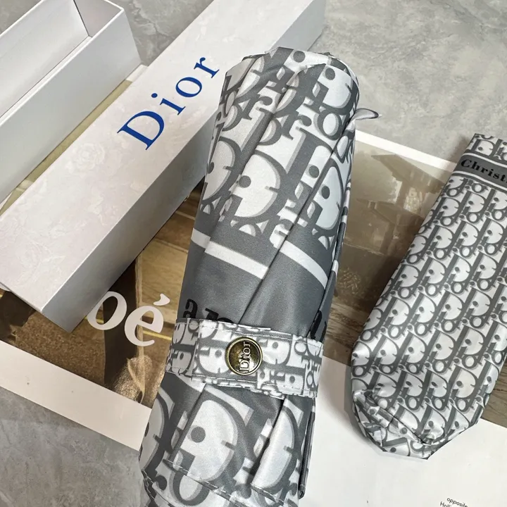 スーパーコピー グッチ 傘