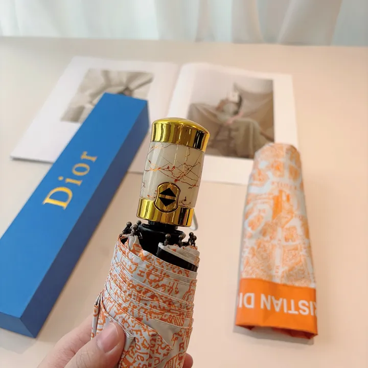 スーパーコピー グッチ 傘