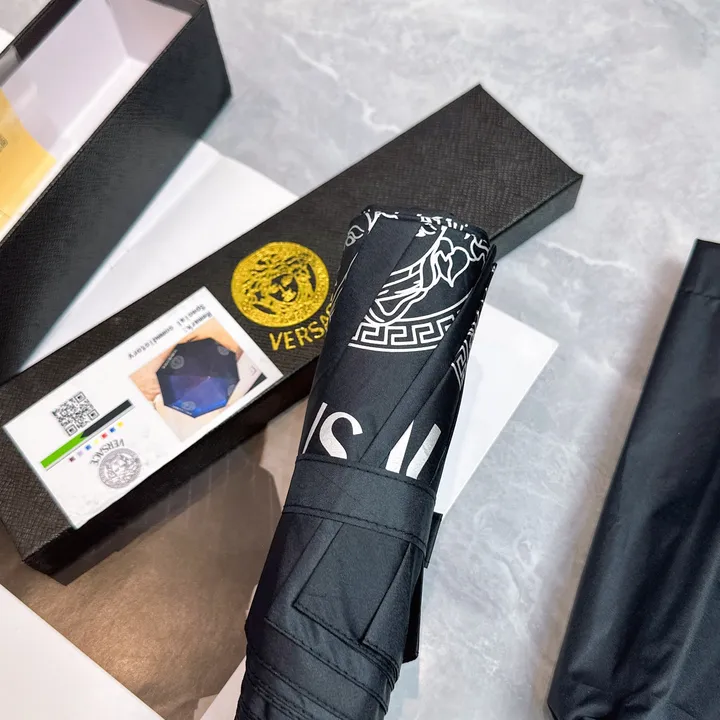 スーパーコピー ヴェルサーチ 傘