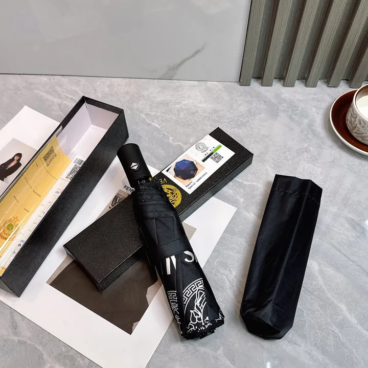 スーパーコピー ヴェルサーチ 傘