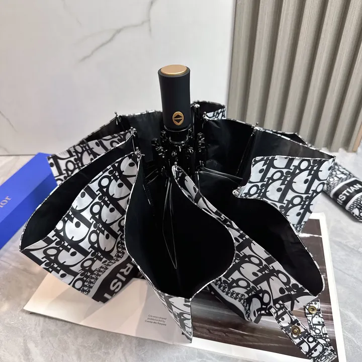 スーパーコピー グッチ 傘