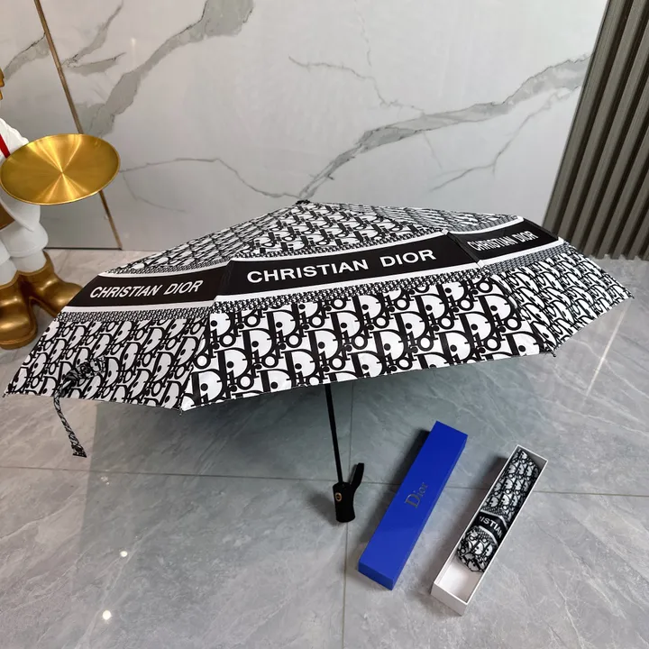 スーパーコピー グッチ 傘