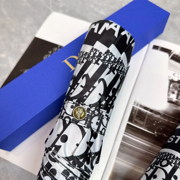 スーパーコピー グッチ 傘