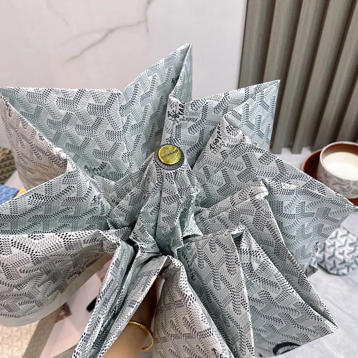 スーパーコピー ゴヤール 傘