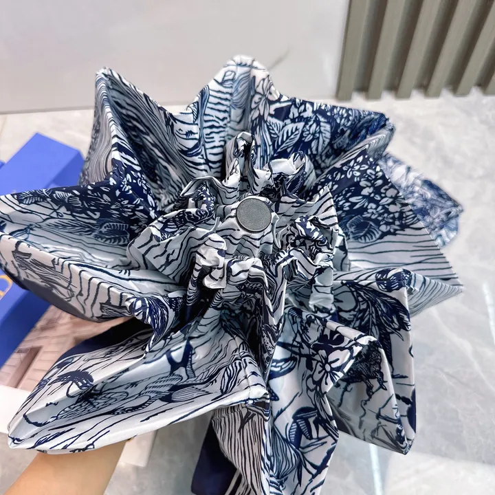 スーパーコピー グッチ 傘