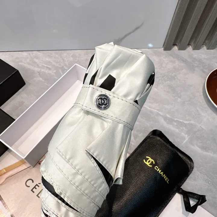 スーパーコピー シャネル 傘