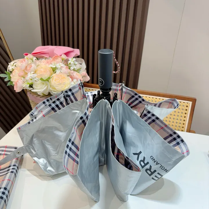 スーパーコピー バーバリー ス 傘