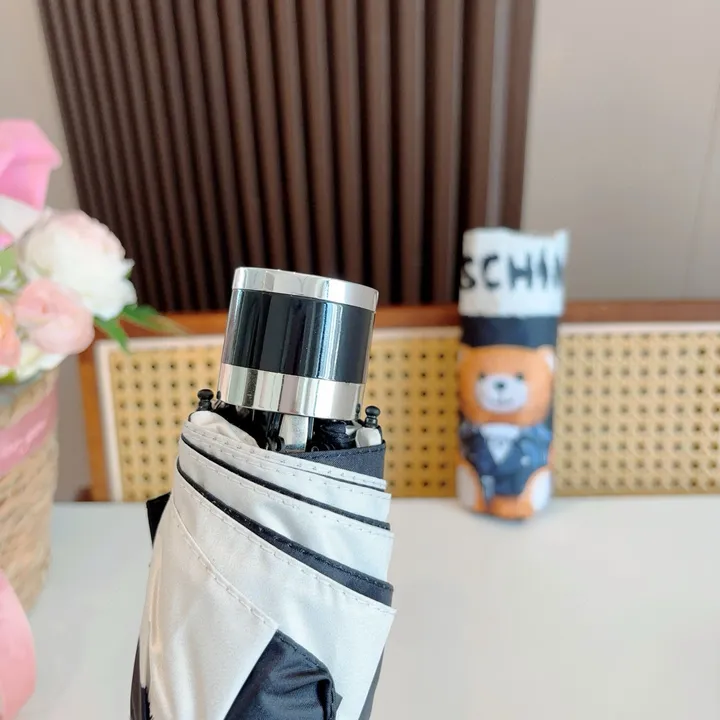 スーパーコピー モスキーノ 傘