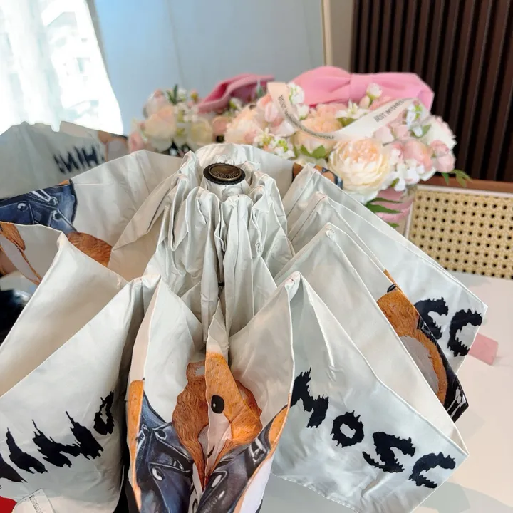 スーパーコピー モスキーノ 傘