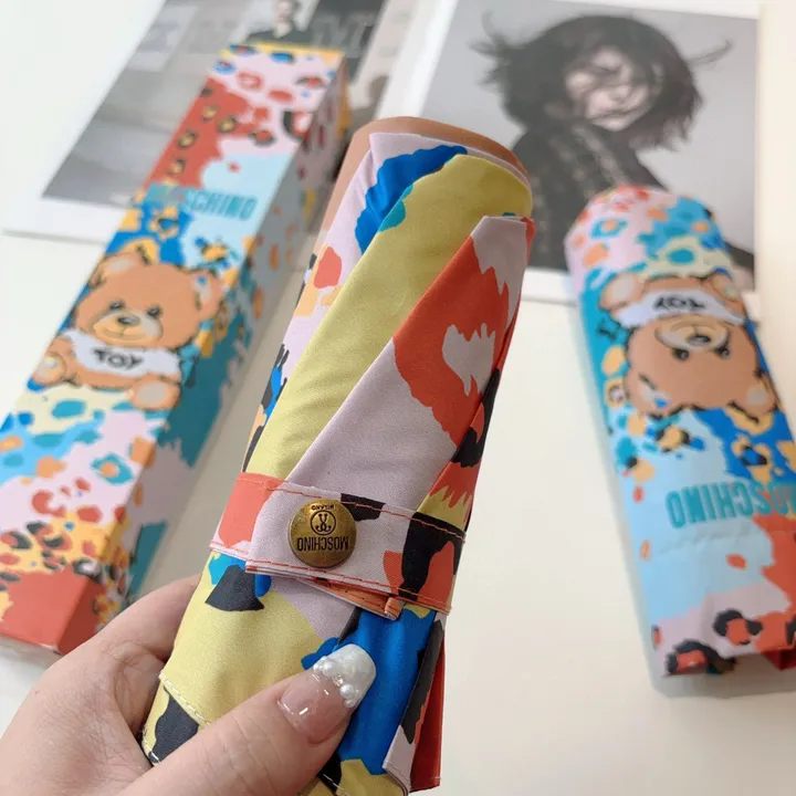 スーパーコピー モスキーノ 傘