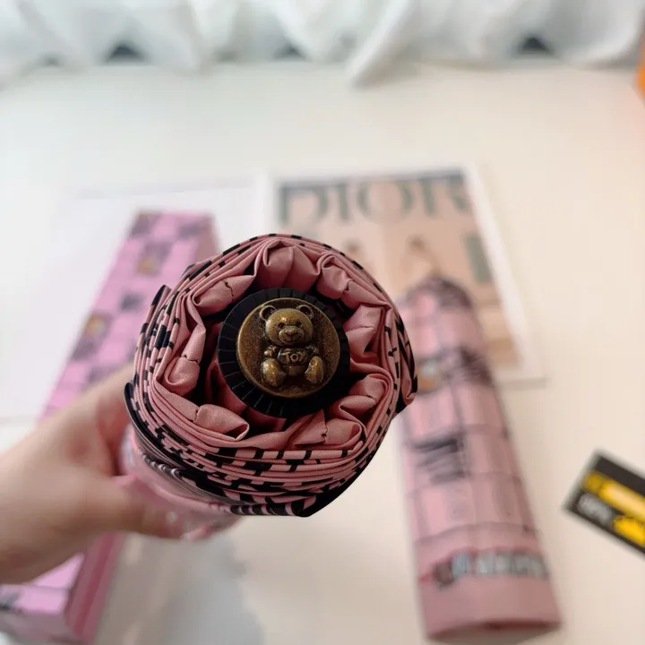 スーパーコピー モスキーノ 傘