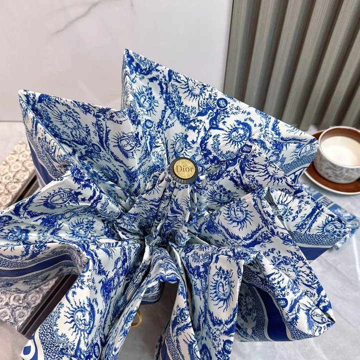 スーパーコピー グッチ 傘