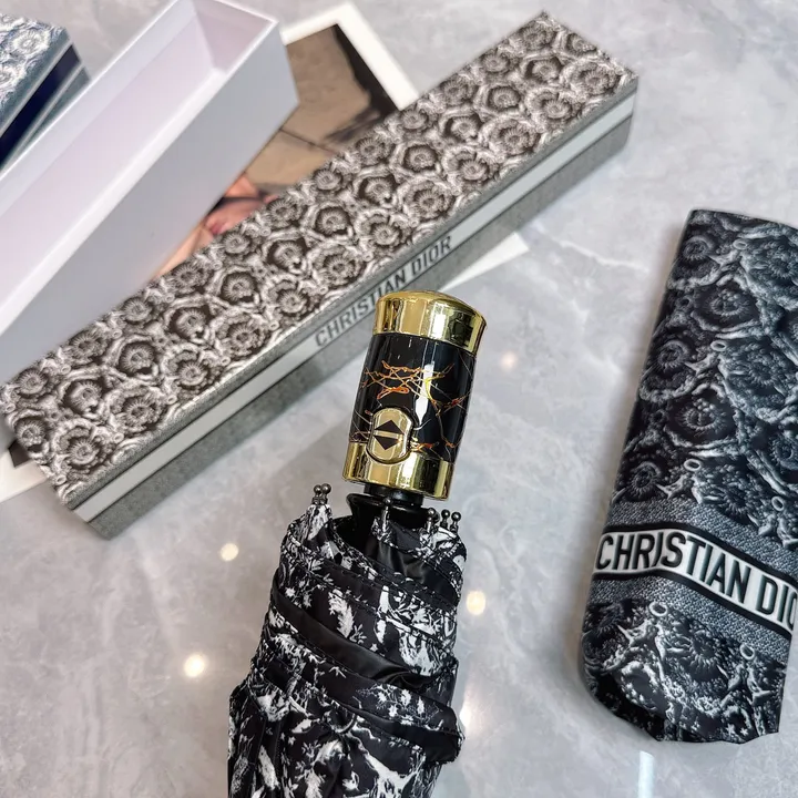 スーパーコピー グッチ 傘