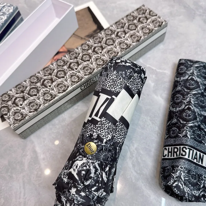 スーパーコピー グッチ 傘