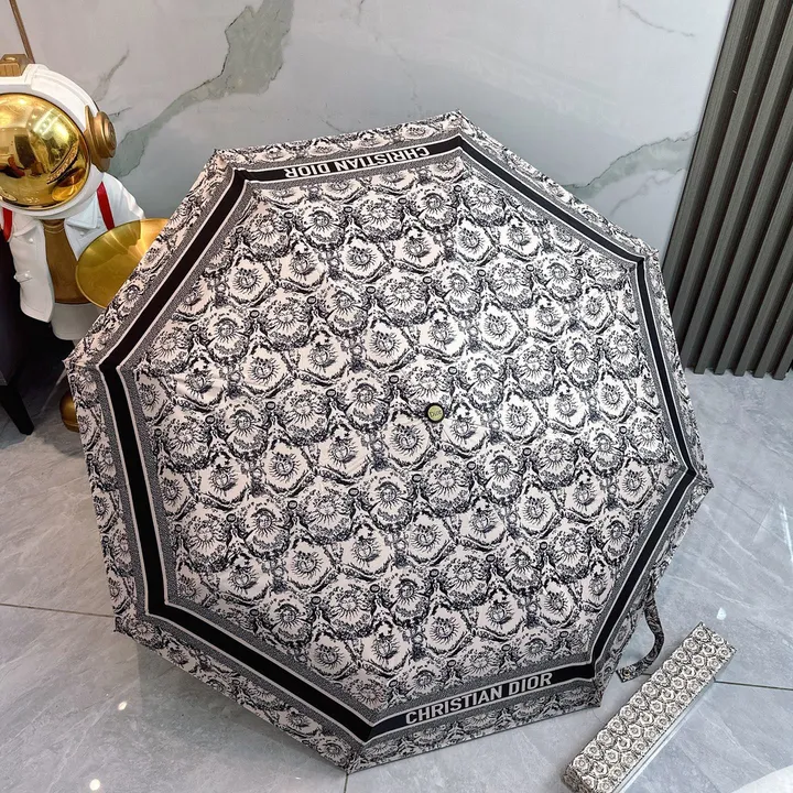 スーパーコピー グッチ 傘