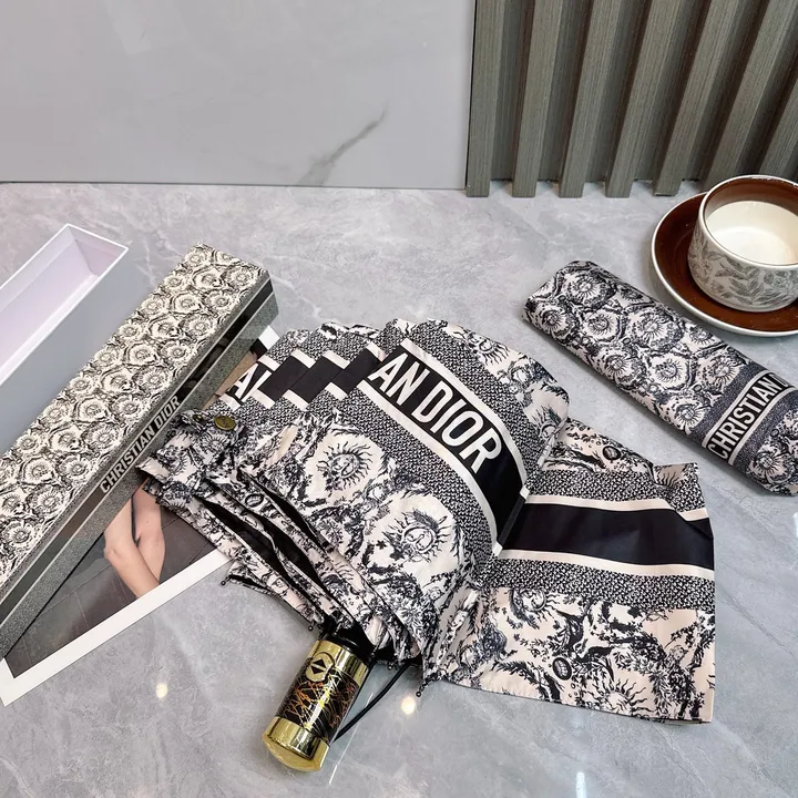 スーパーコピー グッチ 傘