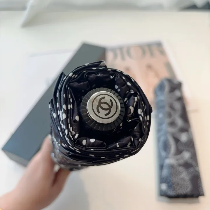 スーパーコピー シャネル 傘