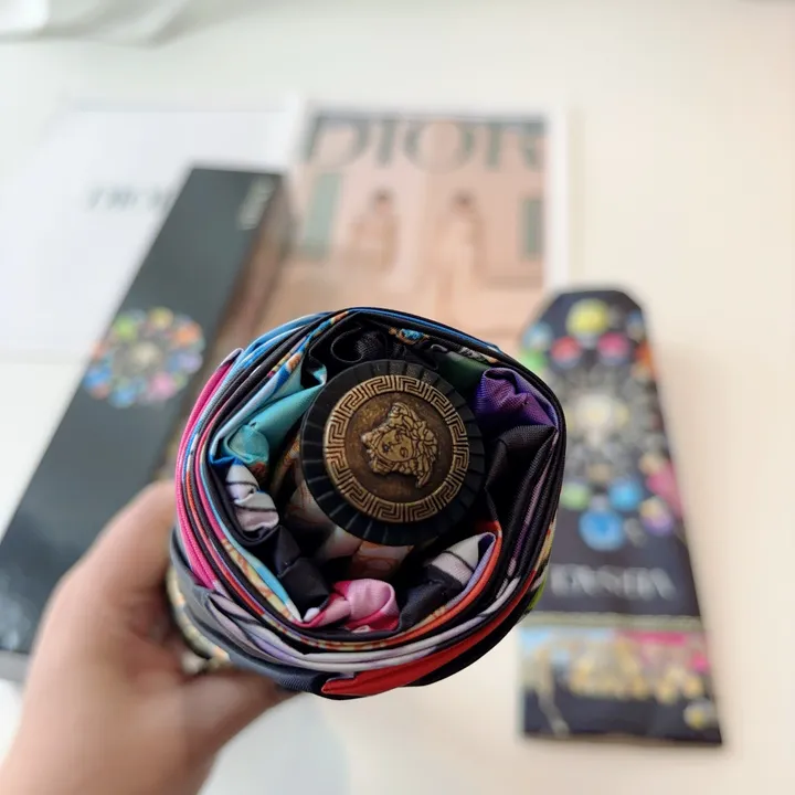 スーパーコピー ヴェルサーチ 傘