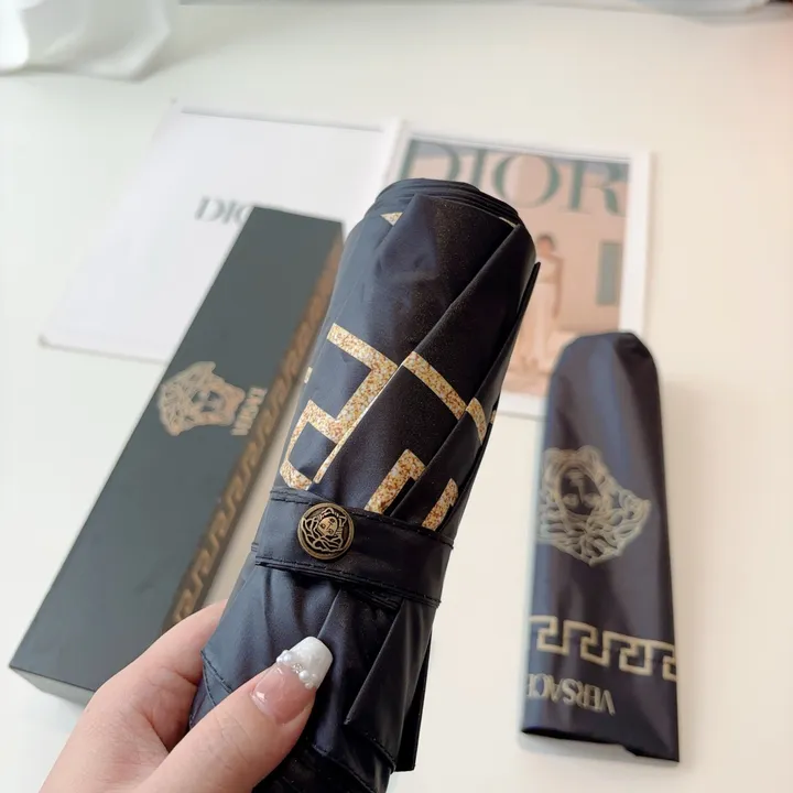 スーパーコピー ヴェルサーチ 傘