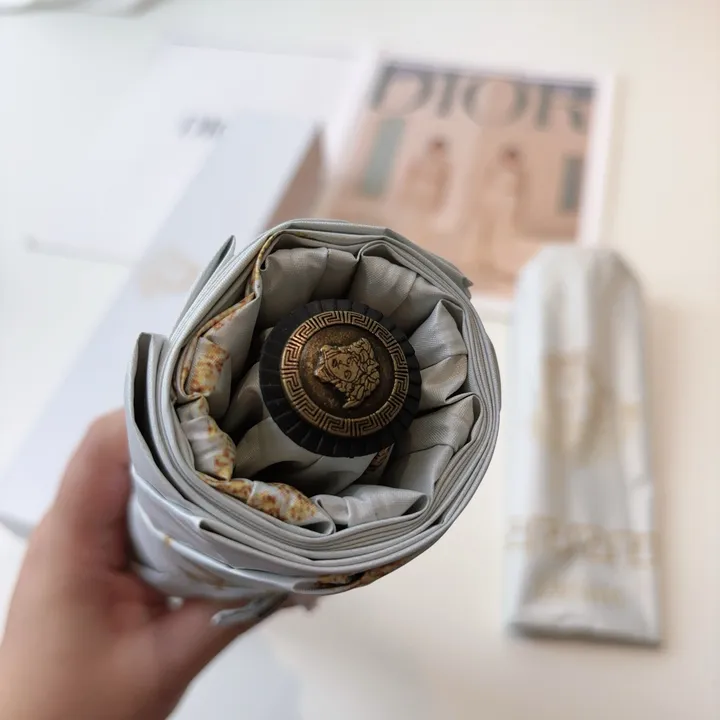 スーパーコピー ヴェルサーチ 傘