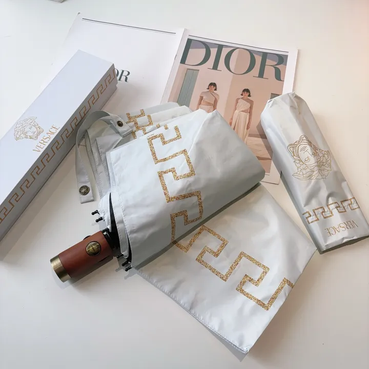 スーパーコピー ヴェルサーチ 傘