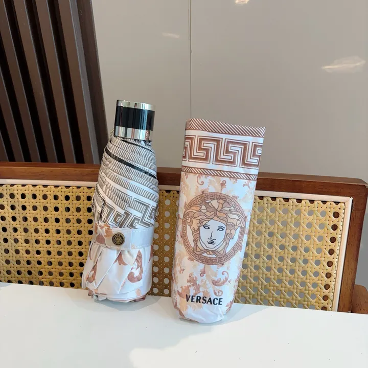 スーパーコピー ヴェルサーチ 傘