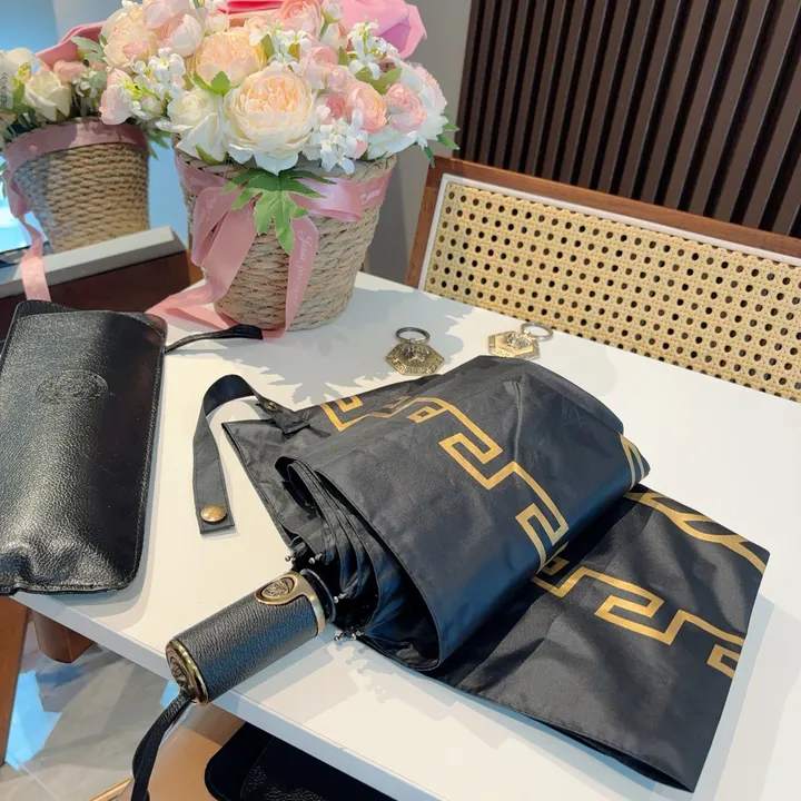 スーパーコピー ヴェルサーチ 傘