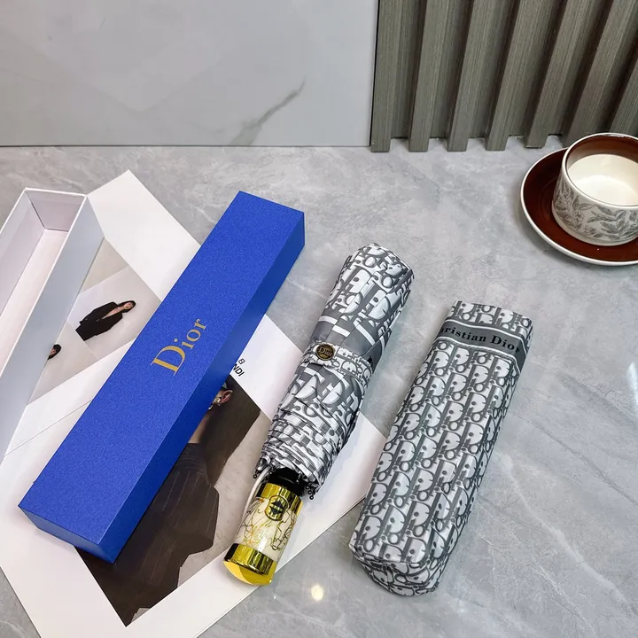 スーパーコピー グッチ 傘