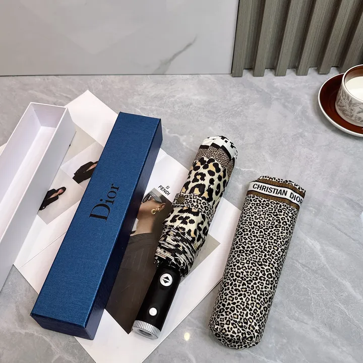 スーパーコピー グッチ 傘