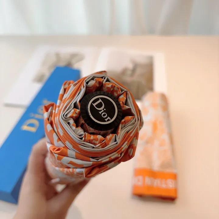 スーパーコピー グッチ 傘