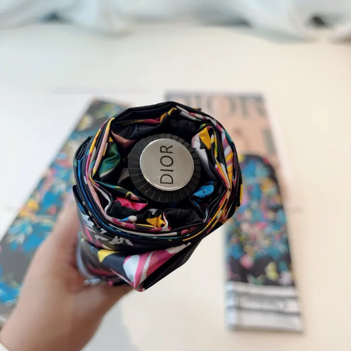 スーパーコピー グッチ 傘