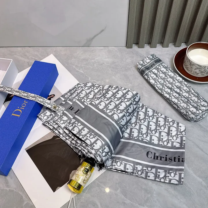 スーパーコピー グッチ 傘