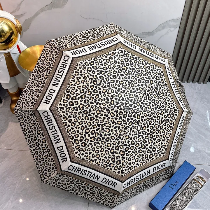 スーパーコピー グッチ 傘