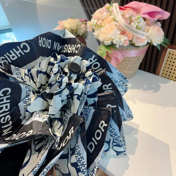 スーパーコピー グッチ 傘