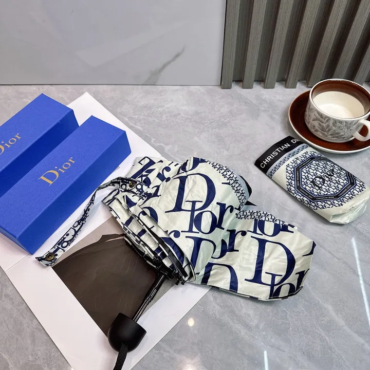 スーパーコピー グッチ 傘