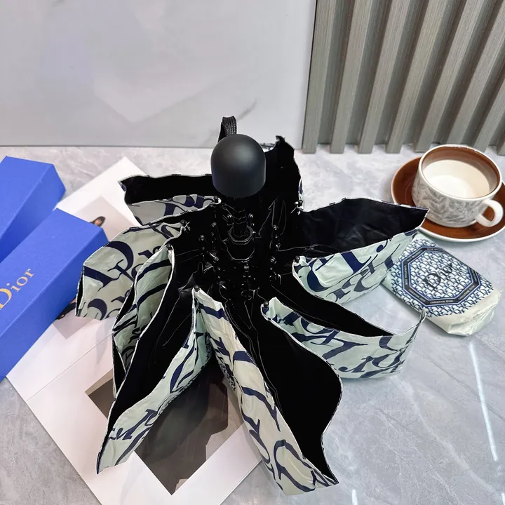 スーパーコピー グッチ 傘