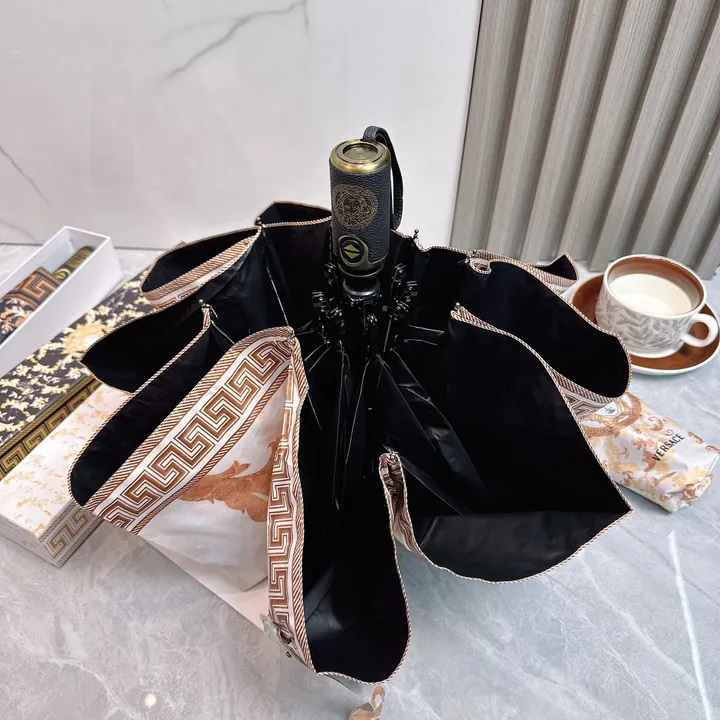 スーパーコピー ヴェルサーチ 傘