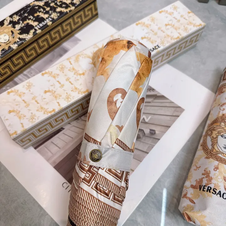 スーパーコピー ヴェルサーチ 傘