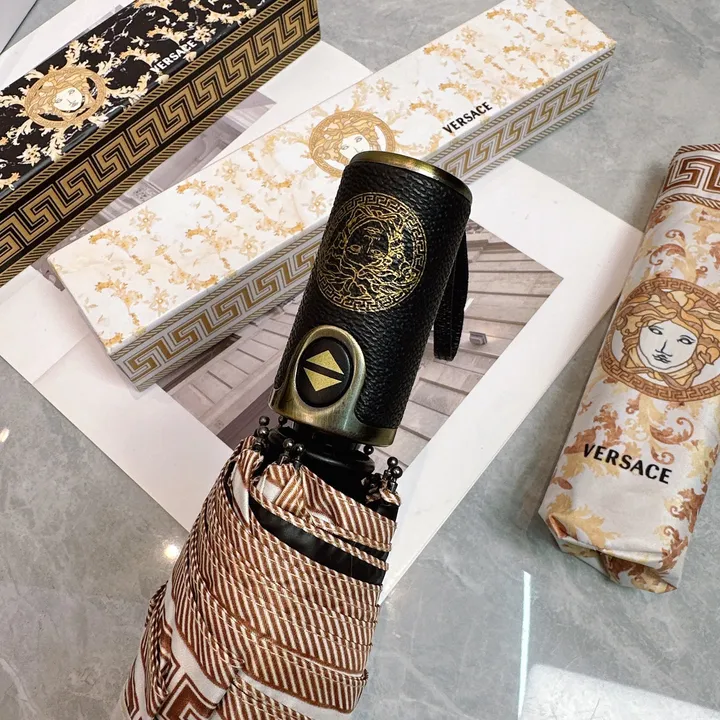 スーパーコピー ヴェルサーチ 傘