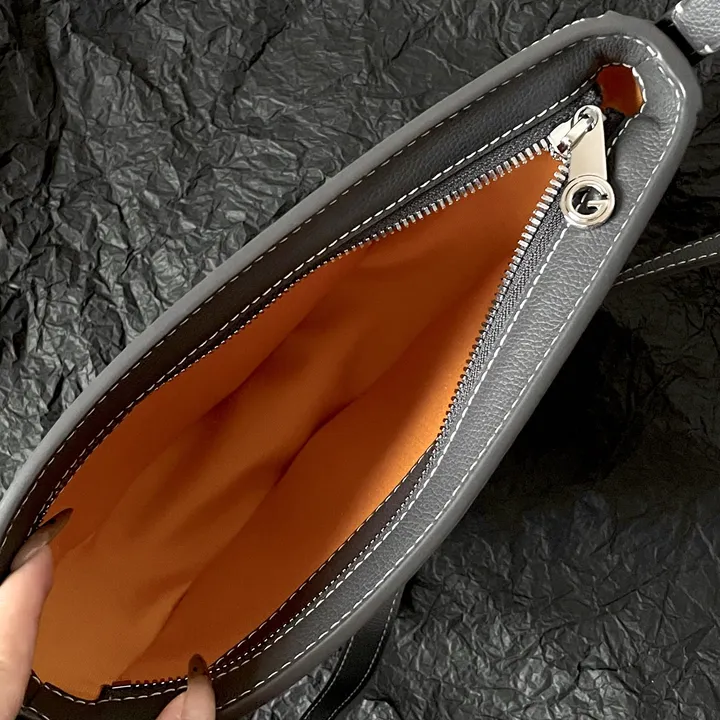 スーパーコピー ゴヤール 傘