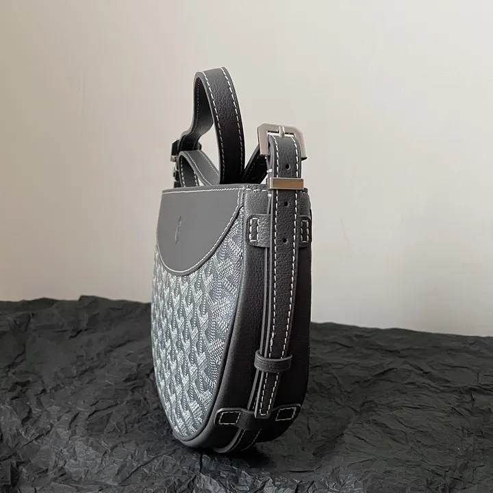 スーパーコピー ゴヤール 傘