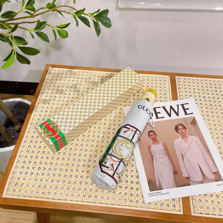 スーパーコピー グッチ 傘