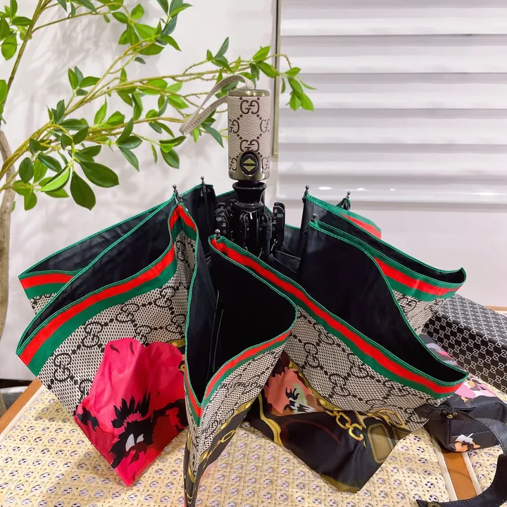 スーパーコピー グッチ 傘