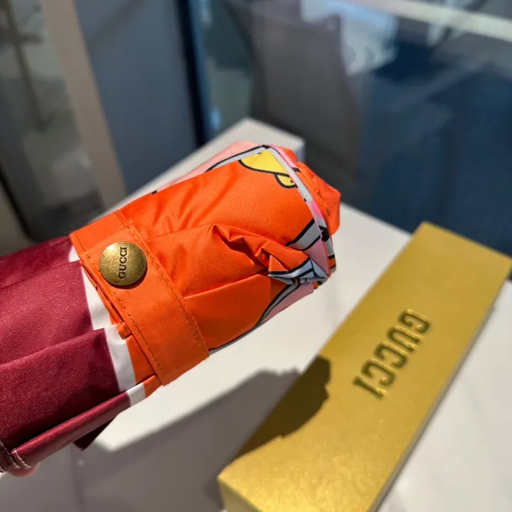 スーパーコピー グッチ 傘